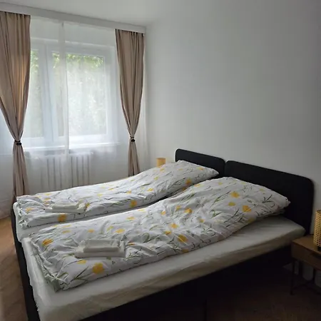Guderskiego 5 * Warszawa