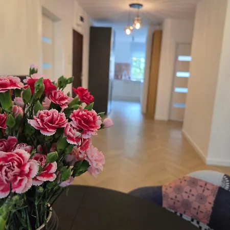 Guderskiego 5 Apartamento