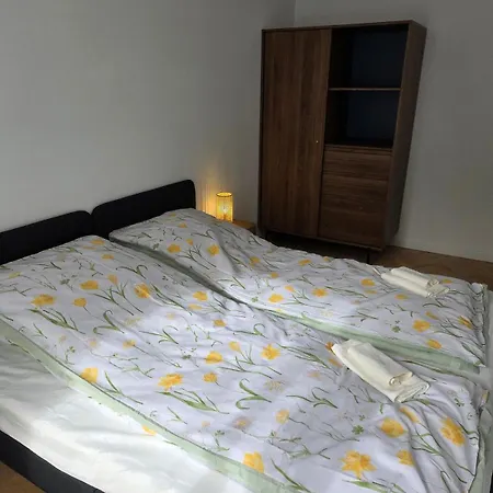 Apartamento Guderskiego 5 *