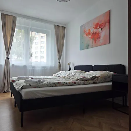 Guderskiego 5 Апартаменти *